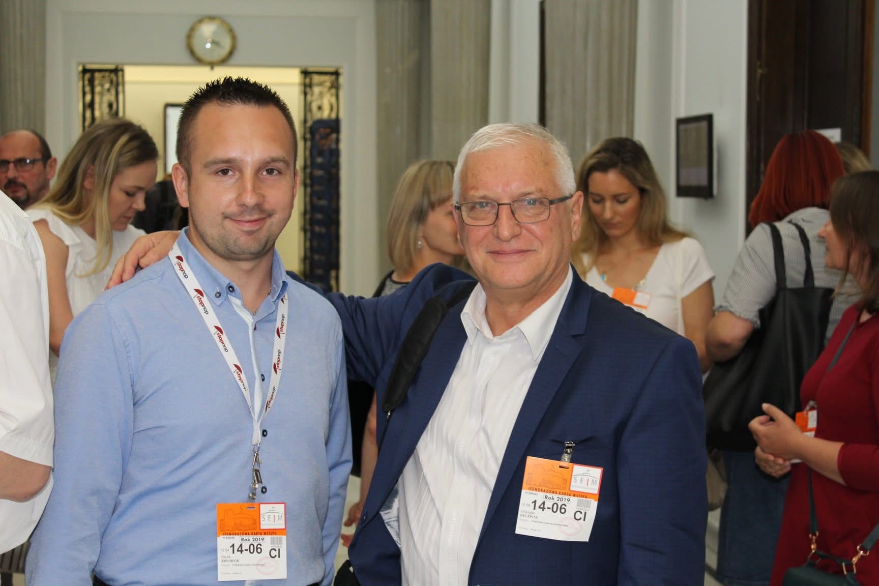 Dr Gérard Delépine i Piotr Jawornik, Sejm RP